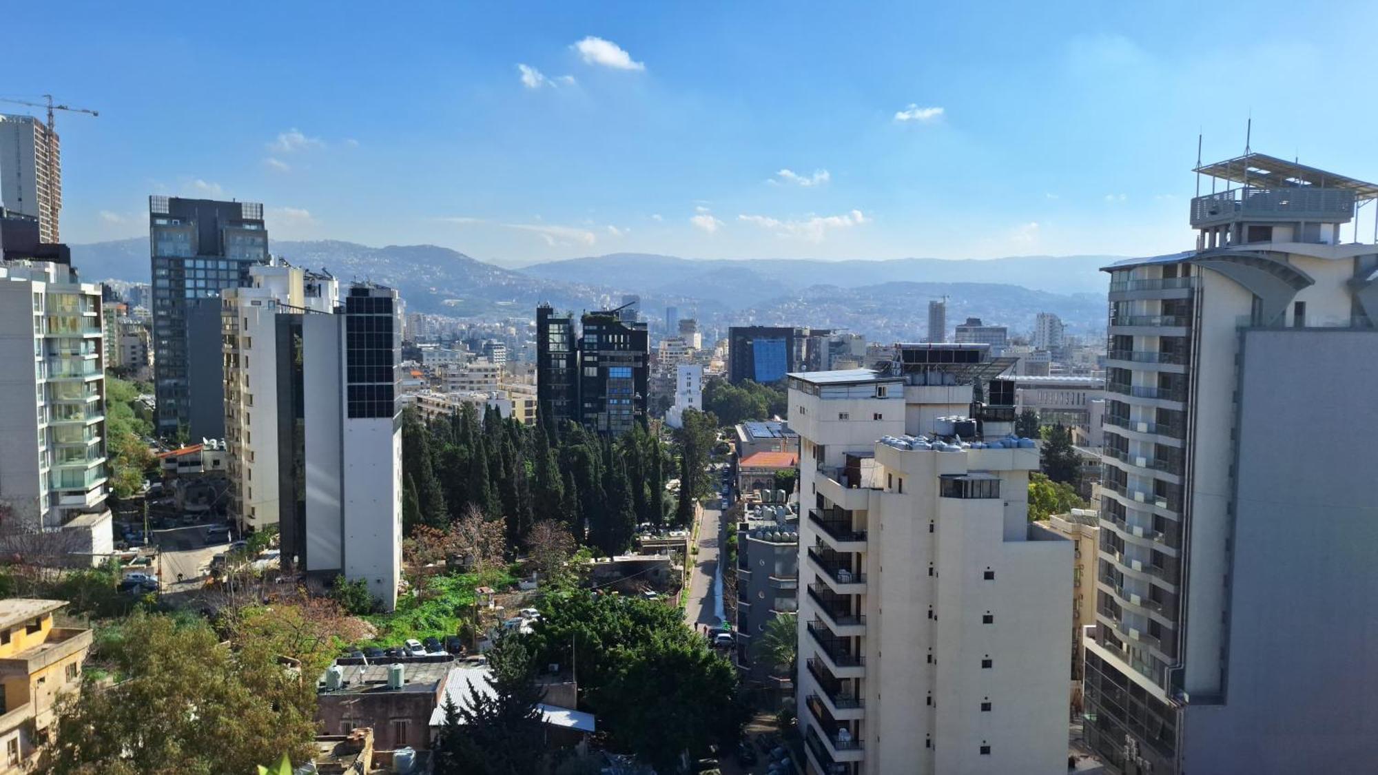 The Smallville Xpress Beirut Luaran gambar