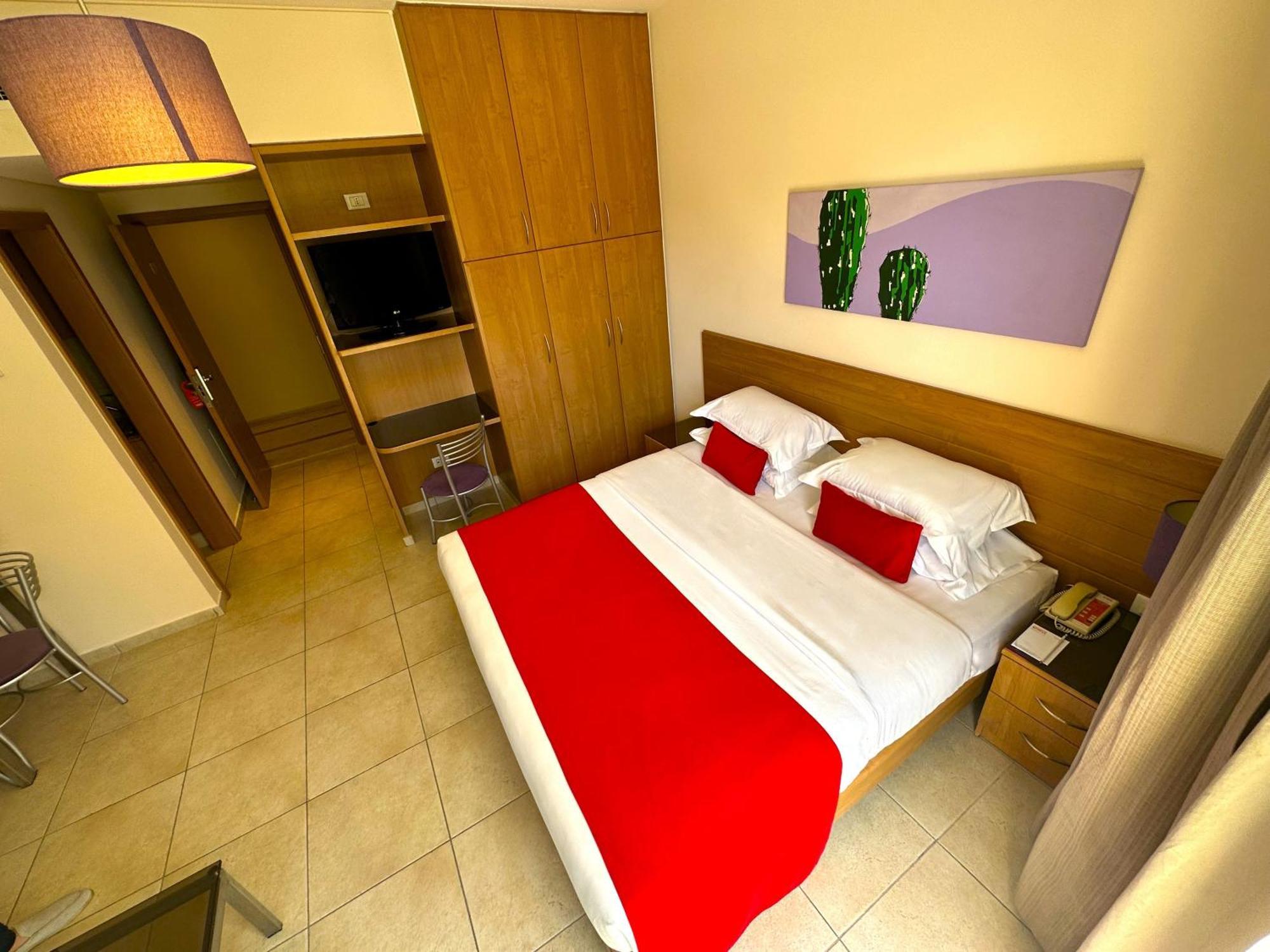 The Smallville Xpress Beirut Luaran gambar
